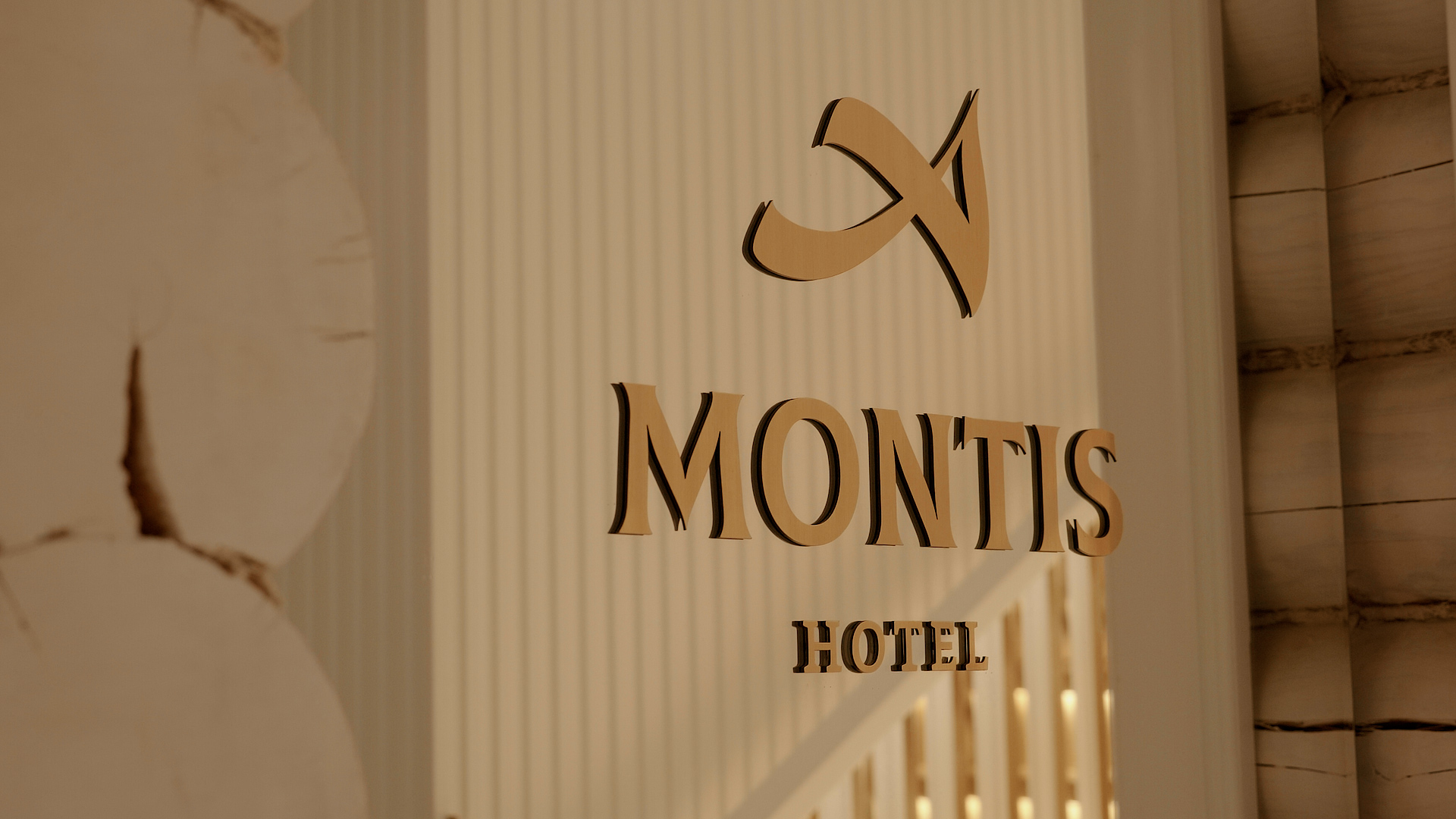 Интерьер бутик-отеля AMK Montis